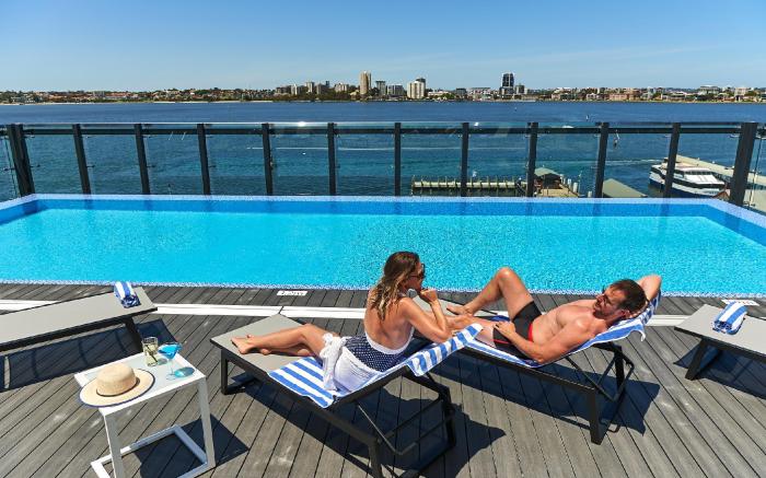 DoubleTree by Hilton Perth Waterfront