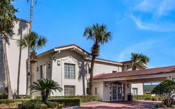 Studio 6  Baytown, TX - Garth Road