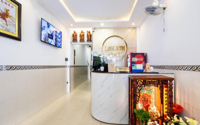 Lam Sơn Hotel 