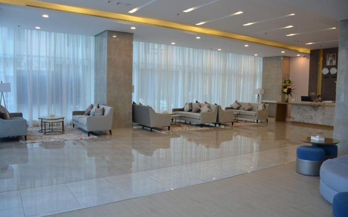 The Lodge Suites