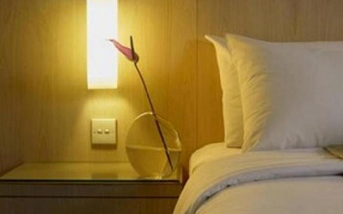 Hotel Santika Pandegiling Surabaya