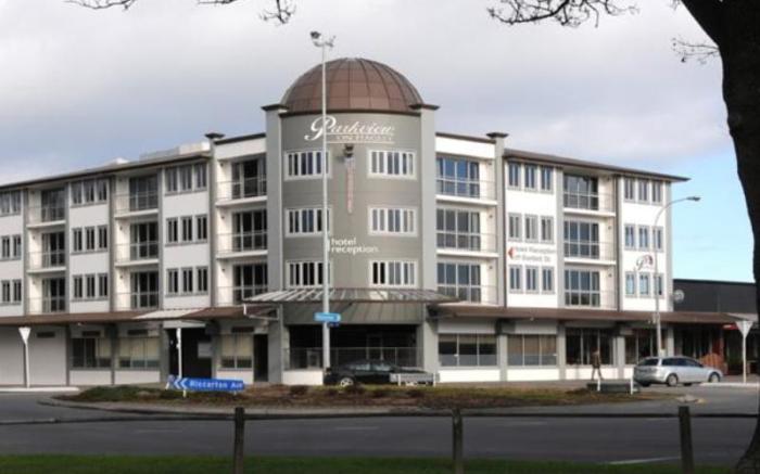 Parkview on Hagley