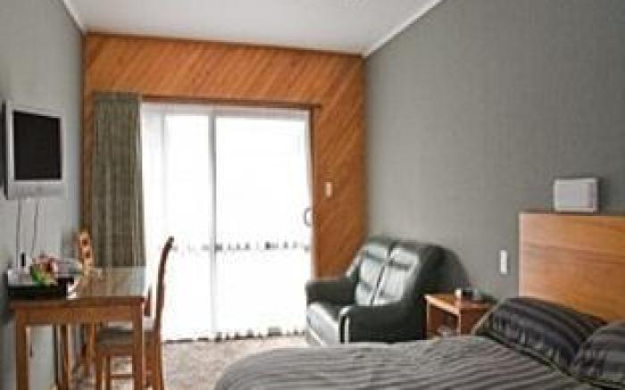 Paroa Hotel