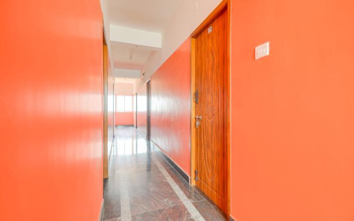 Hotel O St Residency