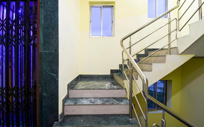 Hotel O New Town Near Kolkata Airport