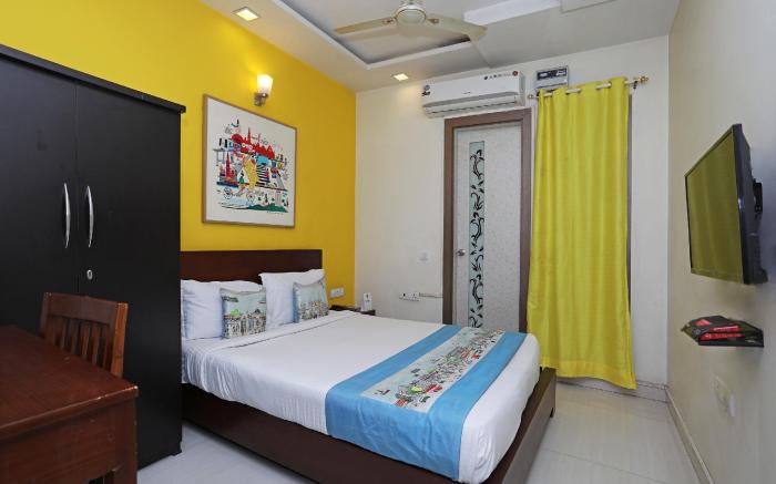 Flagship Kings Stay Near M2k Cinemas Rohini