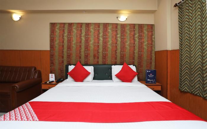 OYO 10890 Malik Guest House