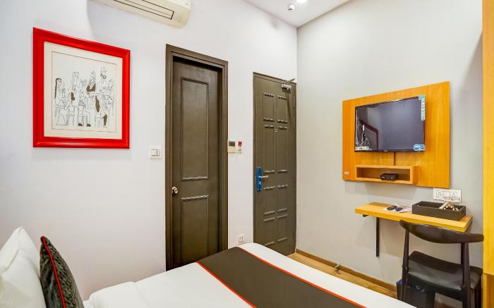 Townhouse Sector 19 Indiranagar Near Fun Republic Mall