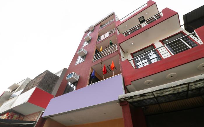 Hotel O Mayur Palace