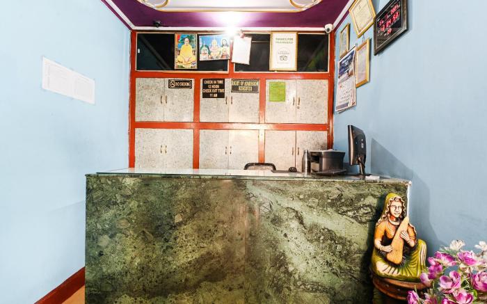 Super OYO Flagship 72253 Jai Maa Palace Hotel