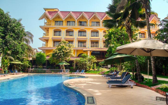 Acron Candolim Regina