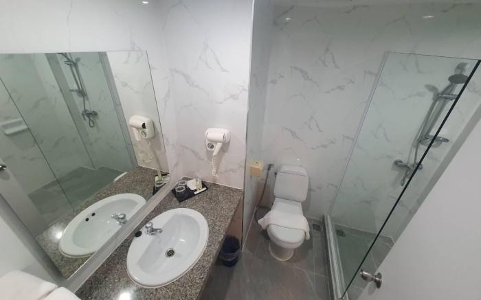 Bunjongburi Hotel