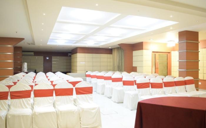 Metropolis Hotel (A Unit of Osem Hotels)