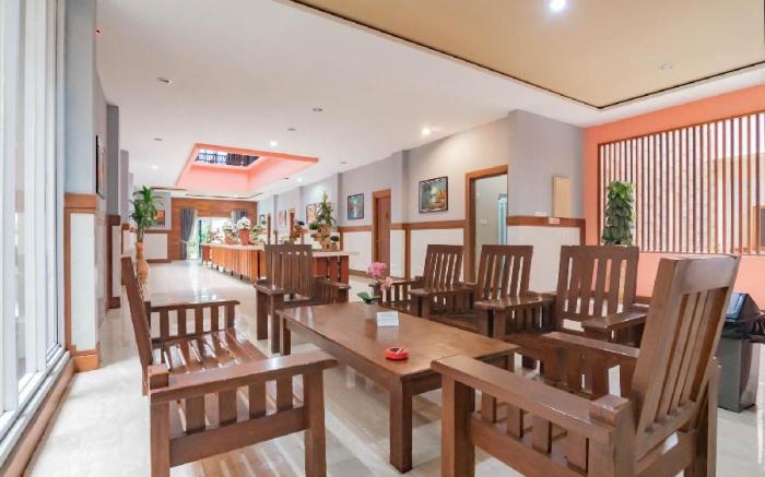 Sans Hotel Budaya Cirebon