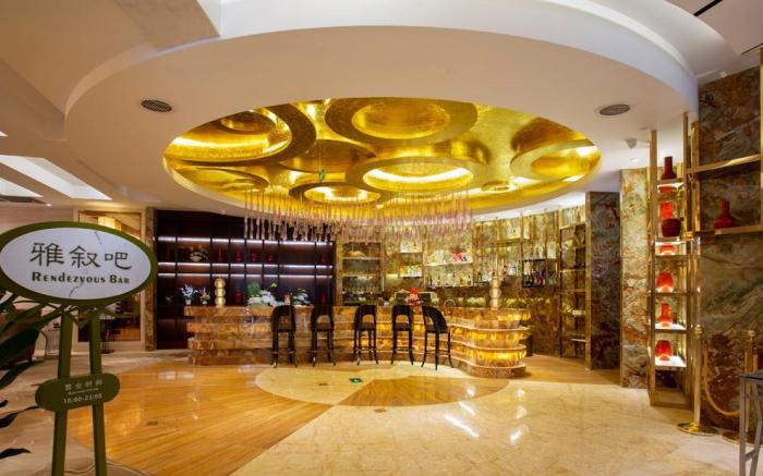 Bairun Zhenjiang International Hotel