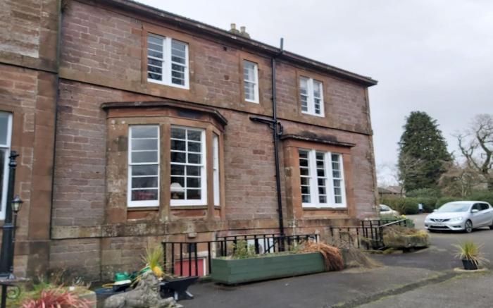 OYO Kirkconnel Hall Hotel