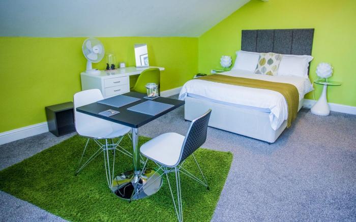 James’ Place @ Dowlais