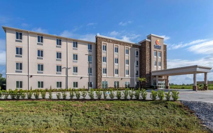 Comfort Inn & Suites