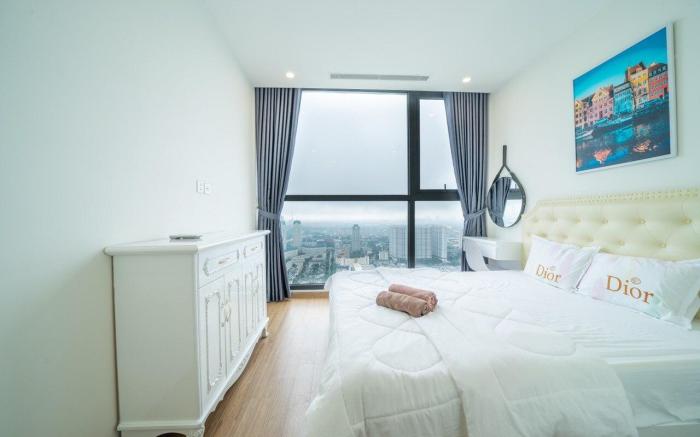 BOM HOMES- VINHOMES SKYLAKE- 2BR- NEAR KEANGNAM