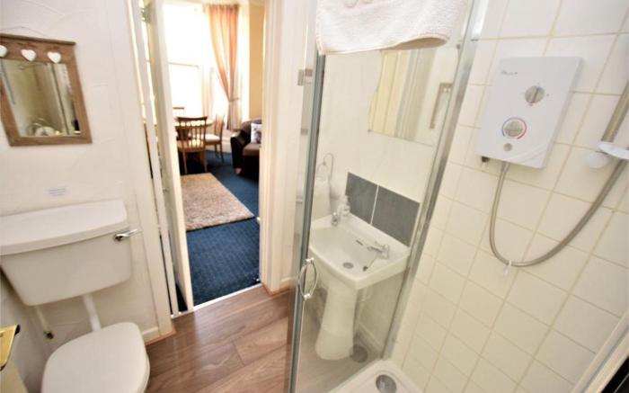Bridle Lodge Apartments