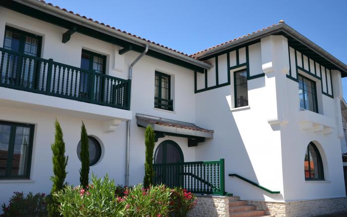 Villa Aitama