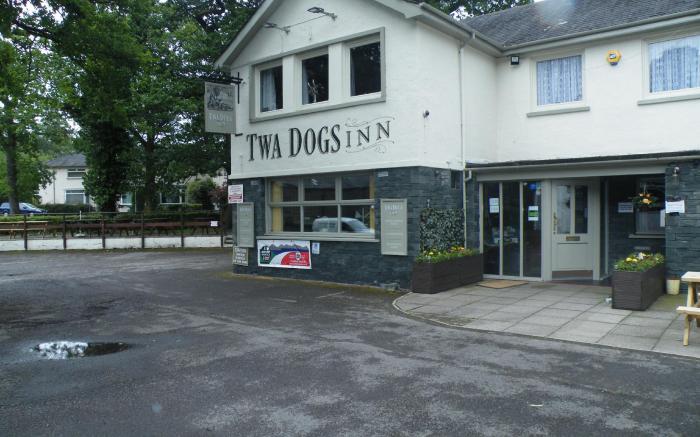 Twa Dogs Inn