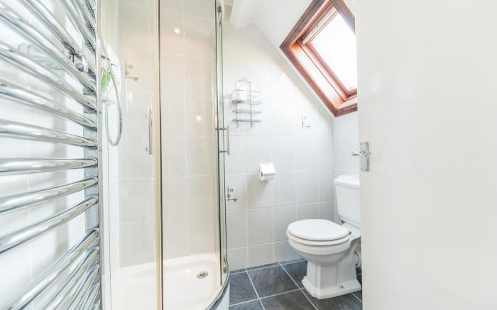 Rayrigg Villa Windermere (Room Only)
