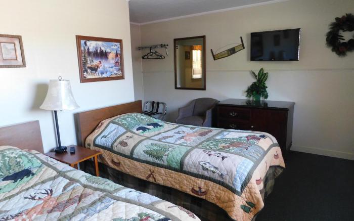 Carroll Motel & Cottages