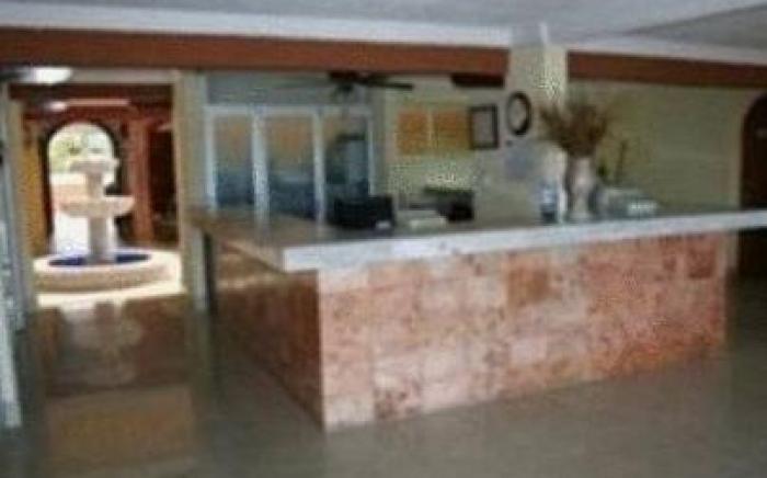 Suites Cancun Center