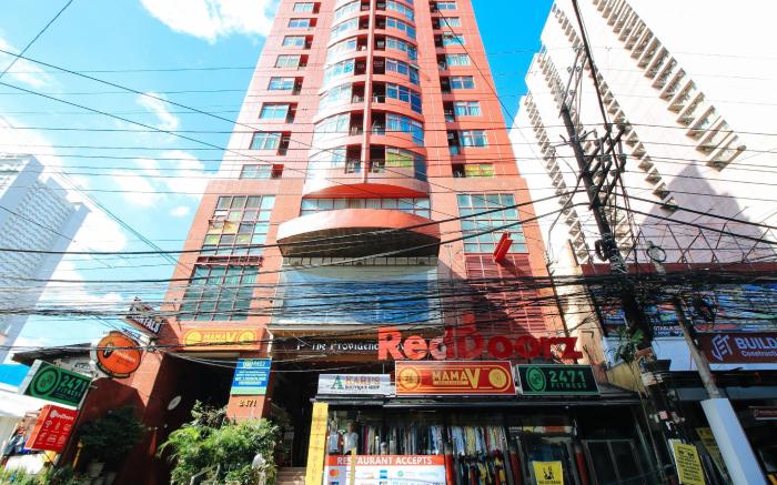 RedDoorz @ The Providence Tower