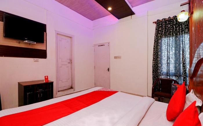 Hotel O Dolphin