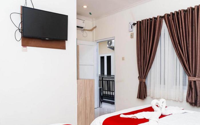 RedDoorz near Exit Toll Bogor