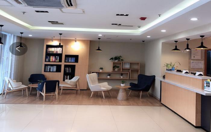 Hanting Hotel JiAn Jinggangshan Avenue