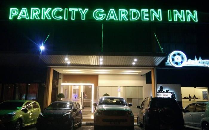 ParkCity Garden Inn