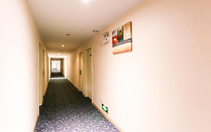 OYO Shunda Business Hotel