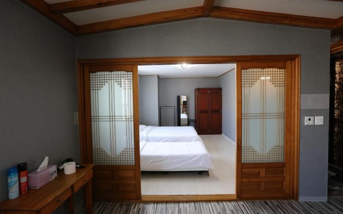 Jeju Emerald hotel ace