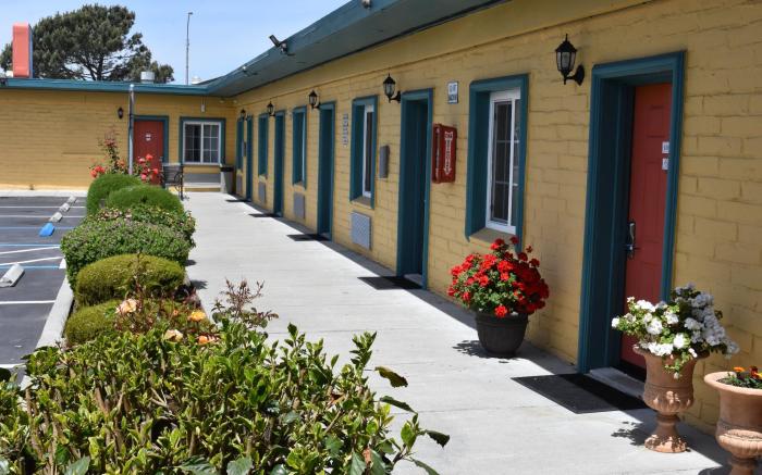 Seaside Inn