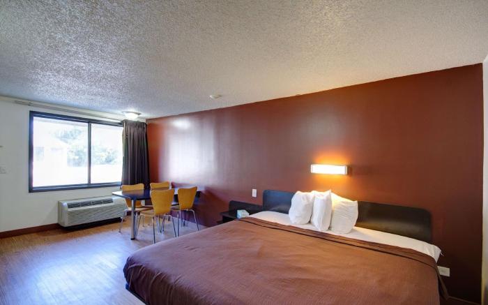 Americas Best Value Inn Heath Newark