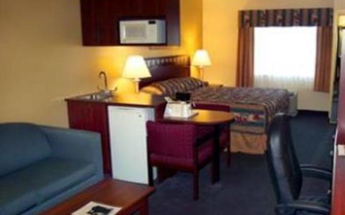 Best Western Crown Inn and Suites