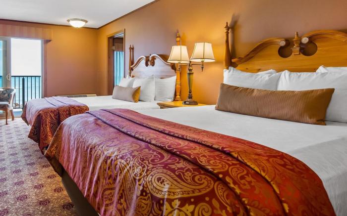 Best Western PLUS Dockside Waterfront Inn