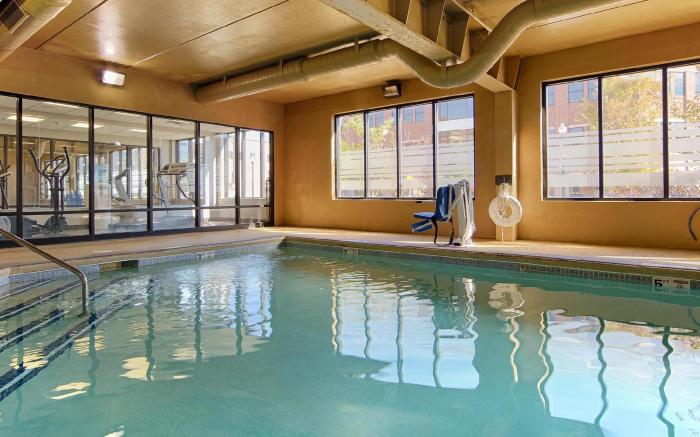 La Quinta Inn & Suites by Wyndham Jamestown