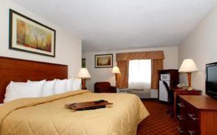 Best Western Lakewood Inn