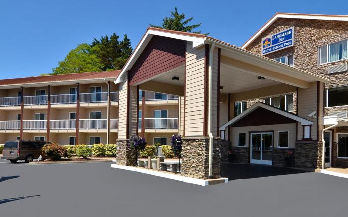 Best Western Plus Landmark Inn