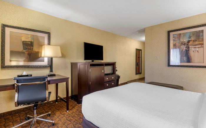 Lloyd Hotel Astoria Bayfront, an Ascend Collection Hotel