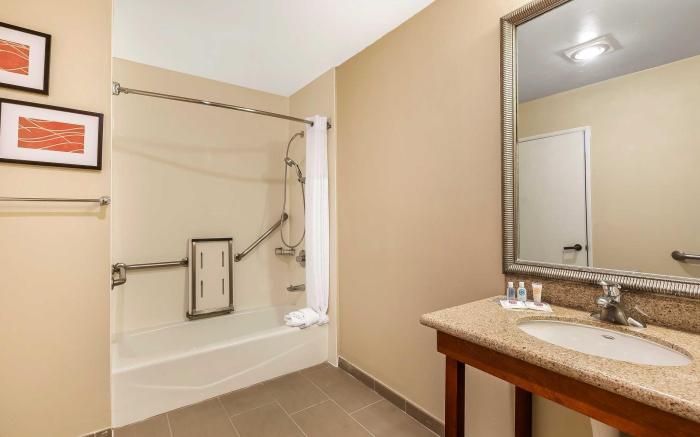 Comfort Inn Santa Monica - West Los Angeles