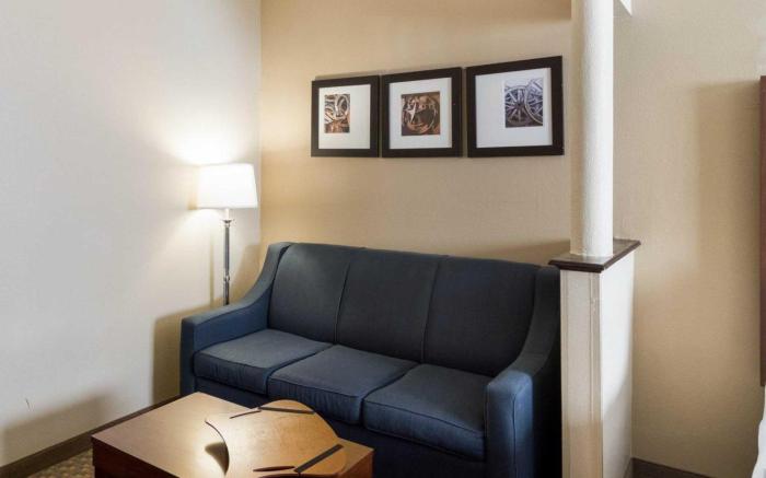 Quality Suites Midland North Loop 250