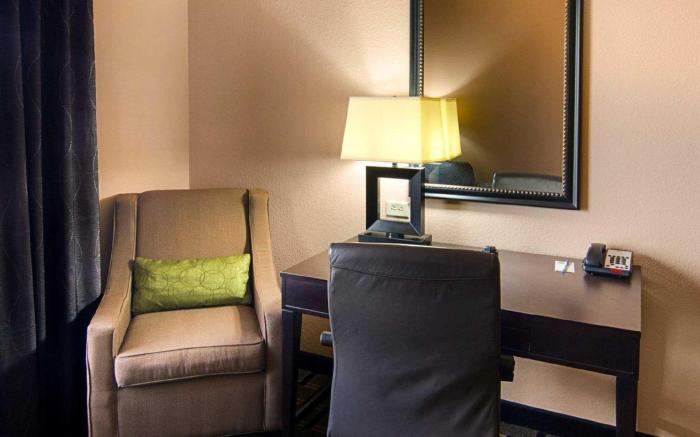 Comfort Inn & Suites Paris