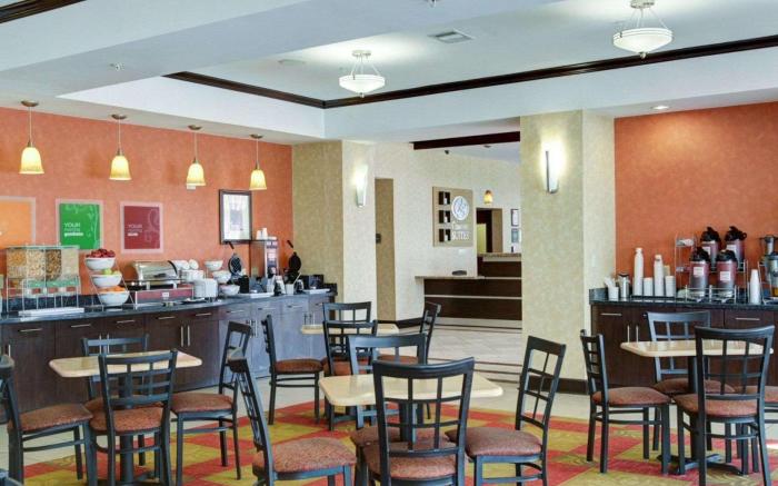Comfort Suites Old Town Spring