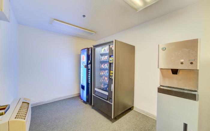 Capital O Amerihost Inn and Suites Fulton Hwy 54 MO