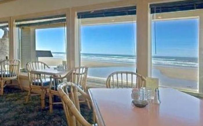 Driftwood Shores Resort